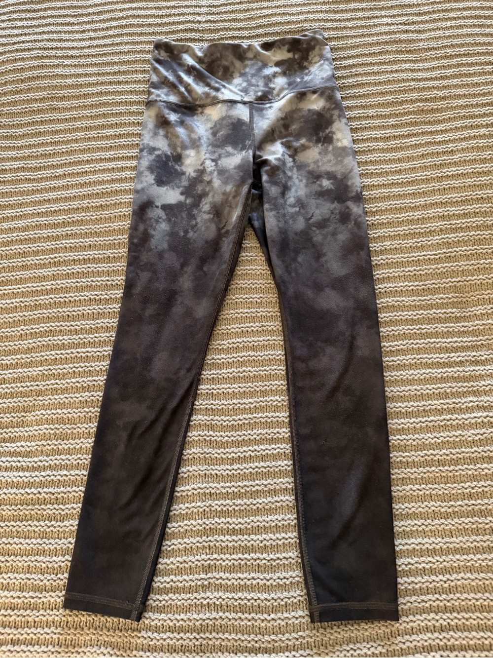 Athleta Elation 7/8 High Rise Tights